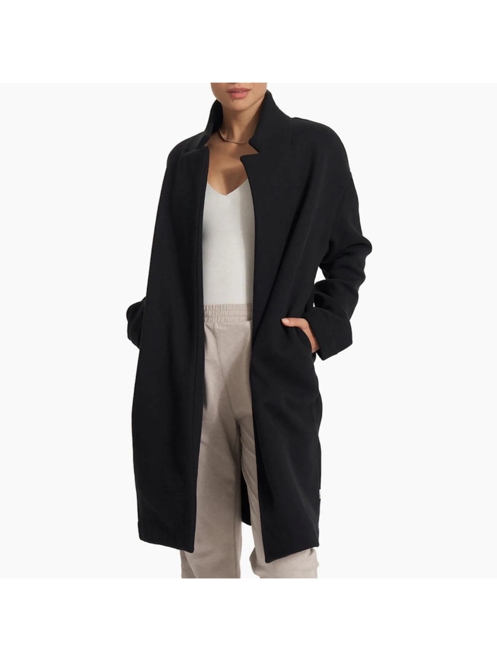 New with tags Vuori Restore Coat, size M/L